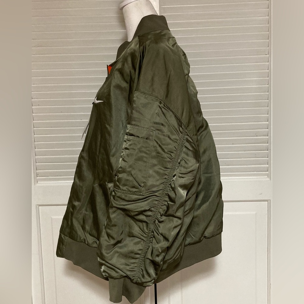 NWT Nike Loose Fit Reversible Jacket Plus Size 2X - Picture 9 of 15